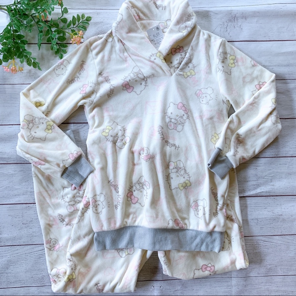 Hello Kitty Pajamas